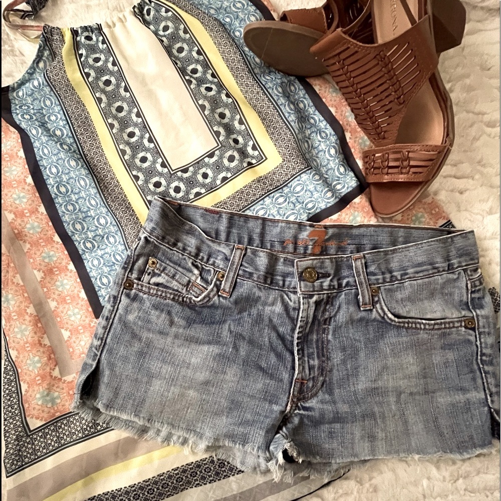 7 For All Mankind Jean Shorts Size 27